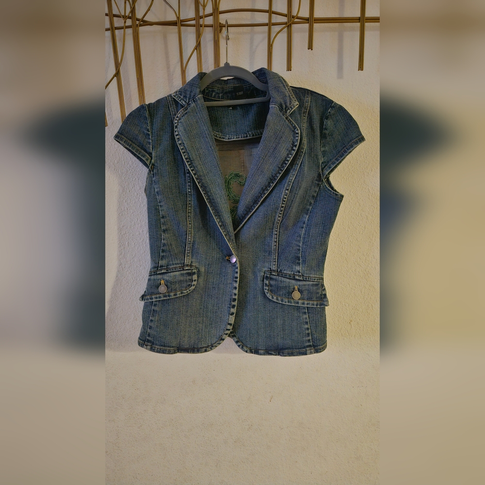 Laundry by Shelli Segal embroidered denim vest size 6